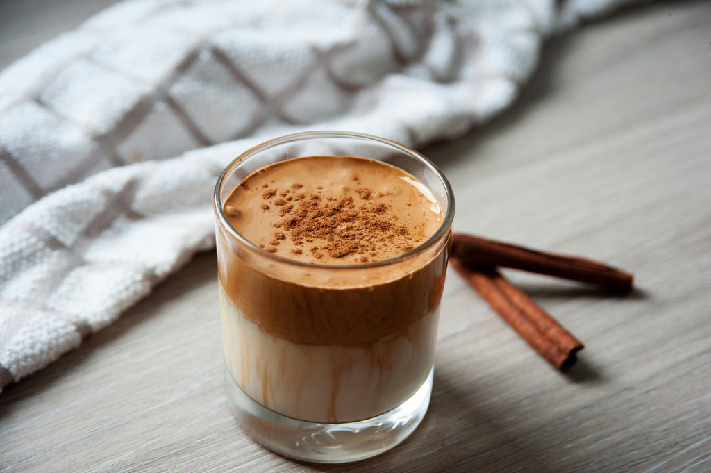 2 Easy Thanksgiving Coffee Recipes to Warm Up Your Holiday